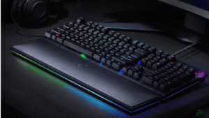 美国最好用的电脑键盘推荐 Razer Huntsman Elite Gaming Keyboard: Fastest Keyboard Switches Ever