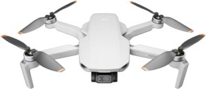 用于天空拍摄的无人机VLOG相机 DJI Mini 2