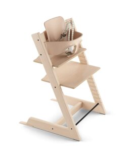最佳经久耐用的儿童餐椅：Adjustable Wooden Black Baby High Chair