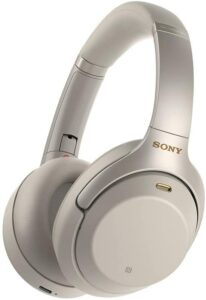 总体性能最佳的耳机：Sony WH1000XM3