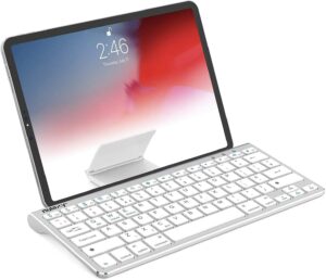 带集成支架的全尺寸无线键盘 Nulaxy KM13 Bluetooth Keyboard with Sliding Stand