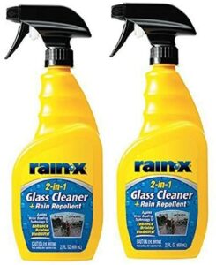 最适合清洁汽车玻璃：Rain-X 2-in-1 Glass Cleaner & Rain Repellant