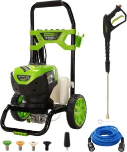 最适合清洁房子周围的高压水枪：Greenworks PRO 2300 PSI 