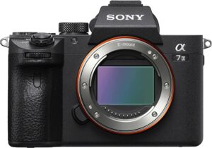最佳中高端索尼相机 ：Sony a7 III