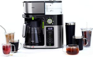 适用于玻璃水瓶、旅行杯和杯子的最佳咖啡机：Braun MultiServe 咖啡机